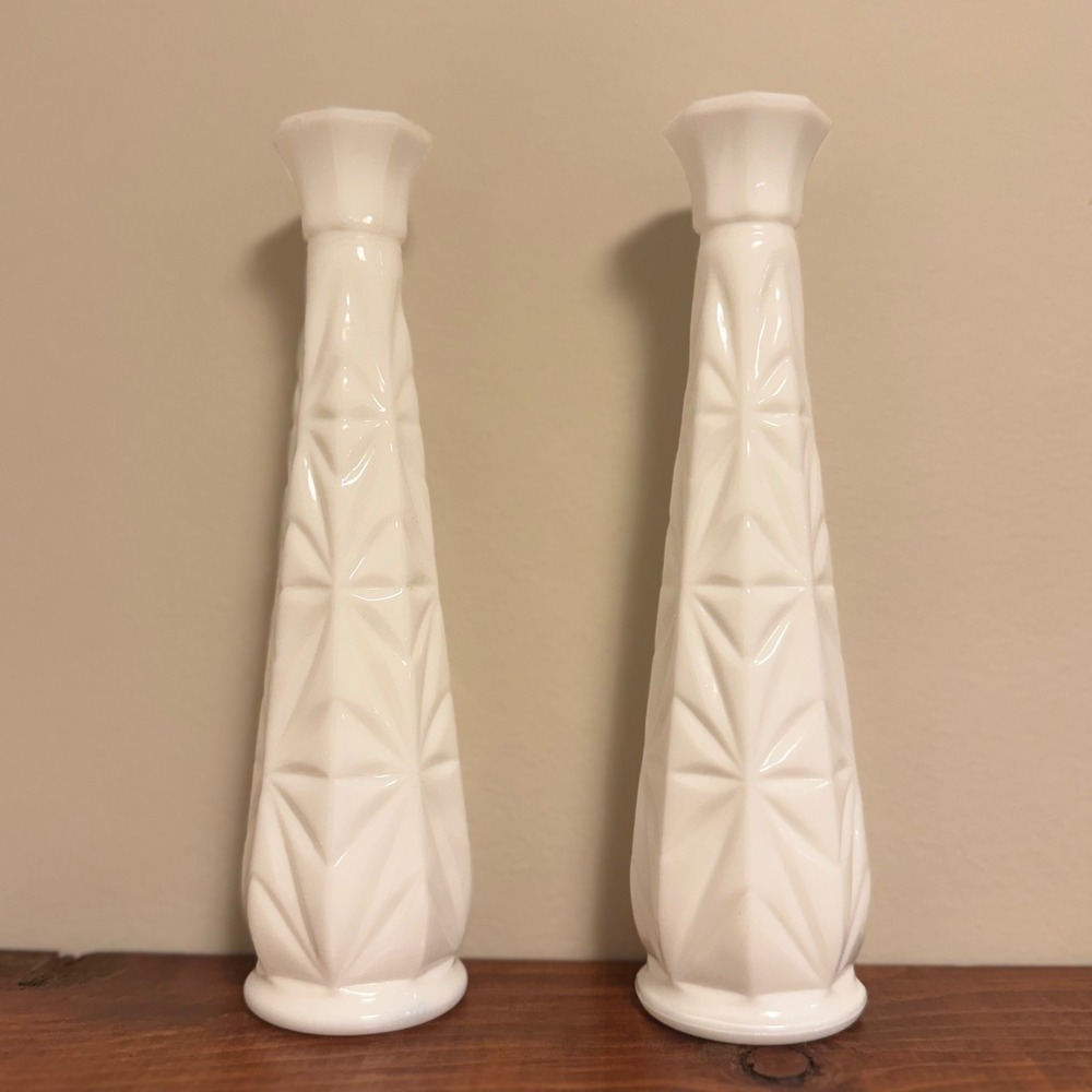 Vintage White Milk Glass Bud Vases Set of 2 Geometric Starburst Pattern 9 Inch